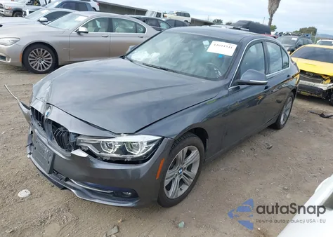 2018 BMW 330I z USA, uszkodzony, nr VIN WBA8B9C56JEE81143